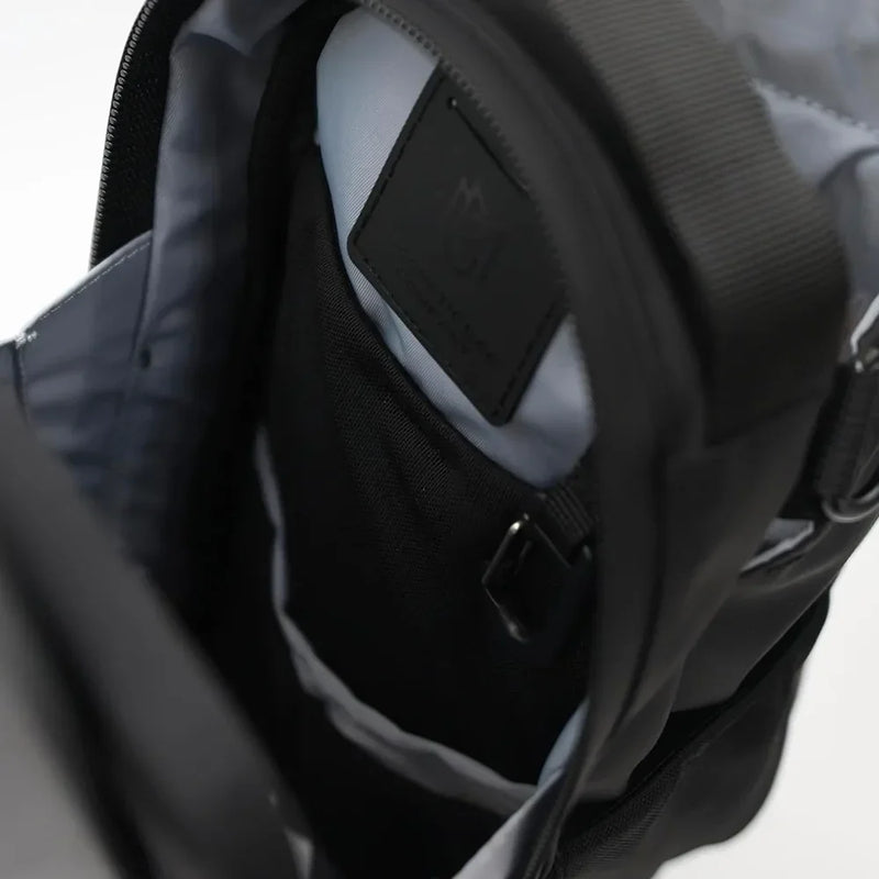 Bolsa Magnética Bottle Pro™– Celular, Garrafa, Fones... Tudo Seguro, Sempre ao Seu Lado